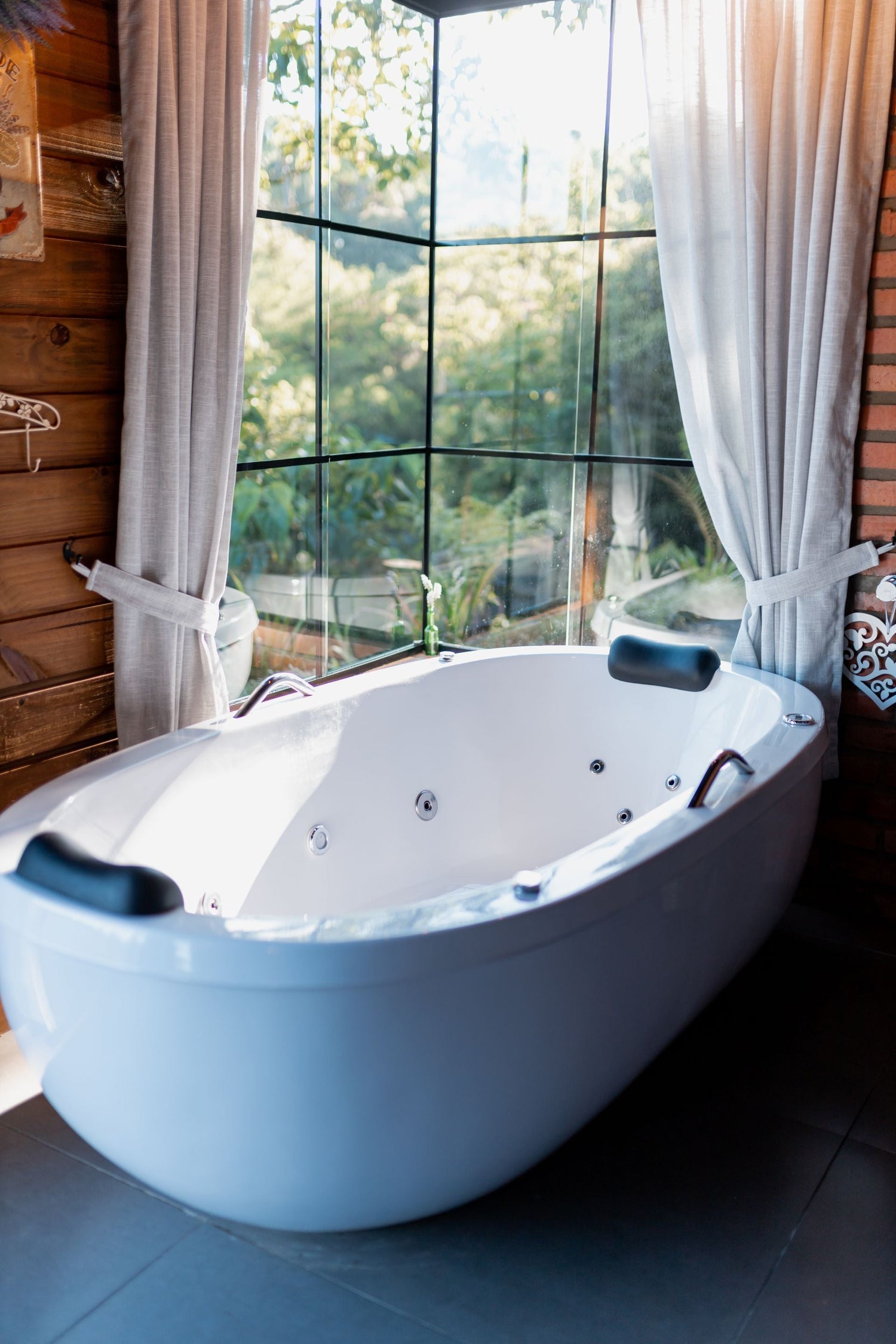 Spa & Relaxation Accessories