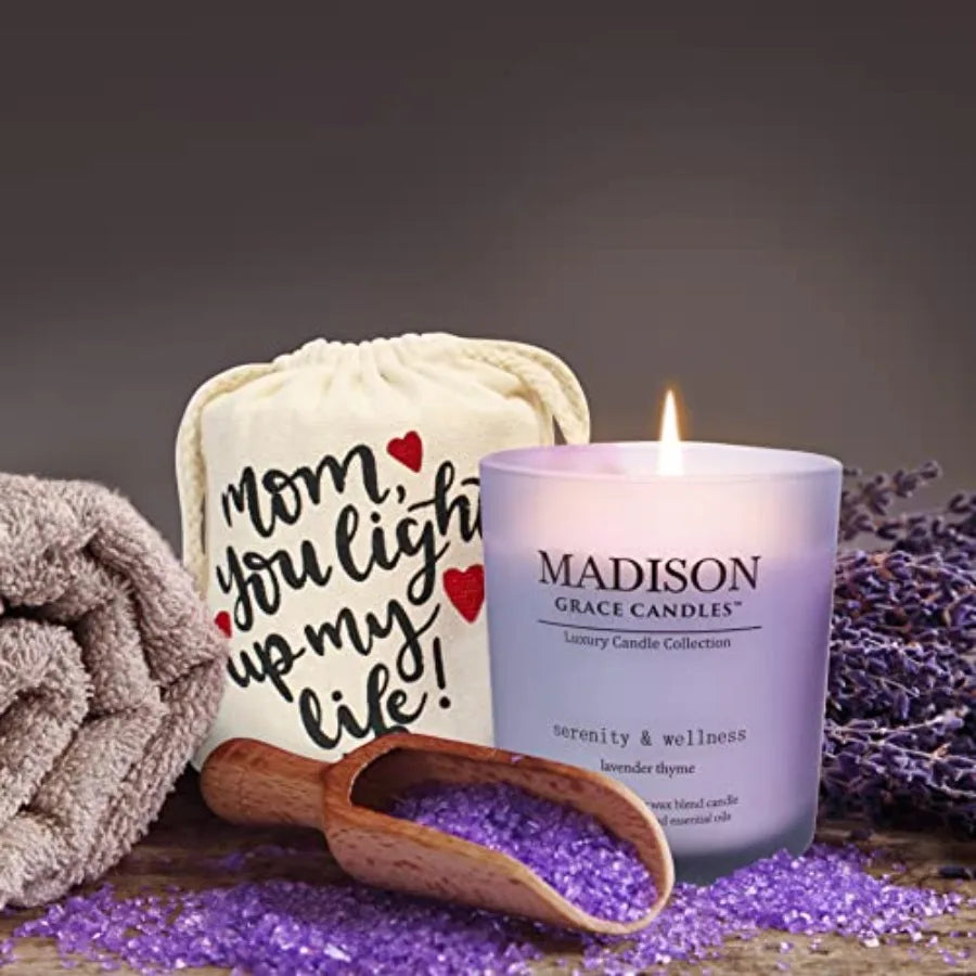 Elegant Silk Gift Box For Mothers Birthdays And Family Gatherings