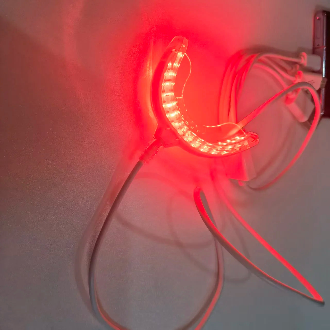 LED Infrared Light Portable Pain Relief And Teeth Whitening